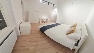 Room Swinton Street in Greater London