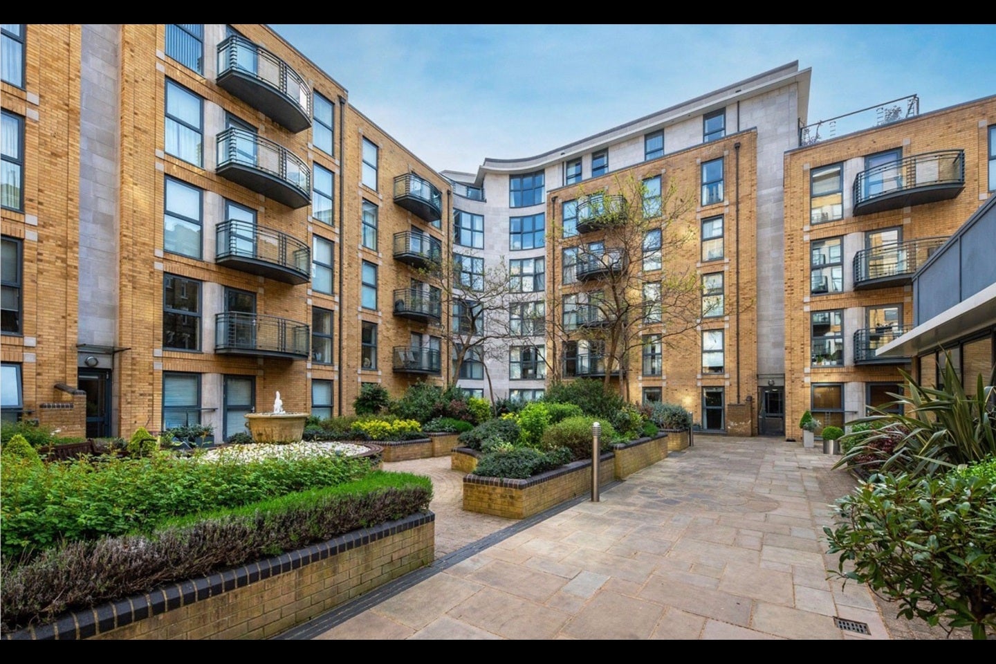 Flat Ebury Bridge Road in City of Westminster