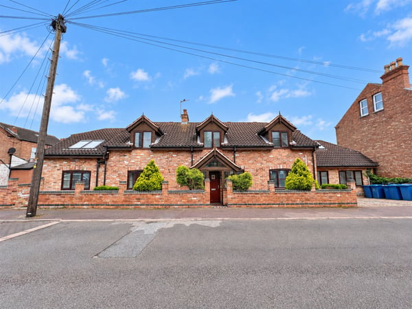 House Melton Grove in Rushcliffe