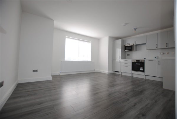 Flat Wood Vale in Greater London