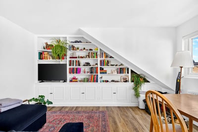 Flat Adolphus Road in Greater London