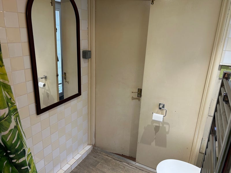 Room Lathom Road in Southport