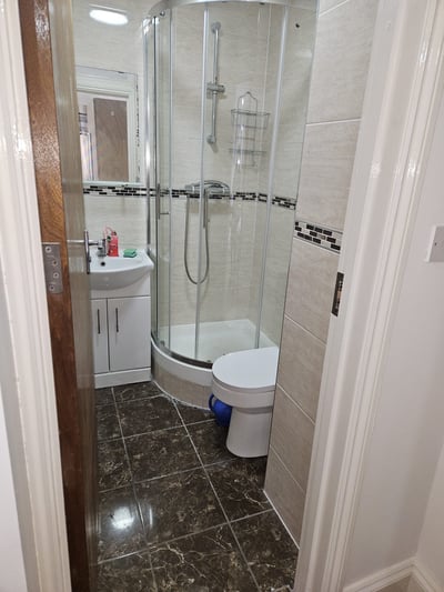 Room Eastern Avenue in Greater London