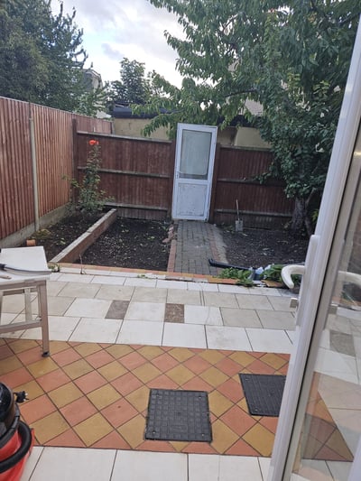 Room Eastern Avenue in Greater London
