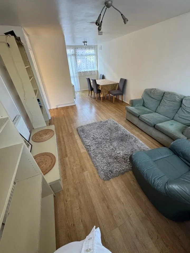 Flat Regent Place in Greater London