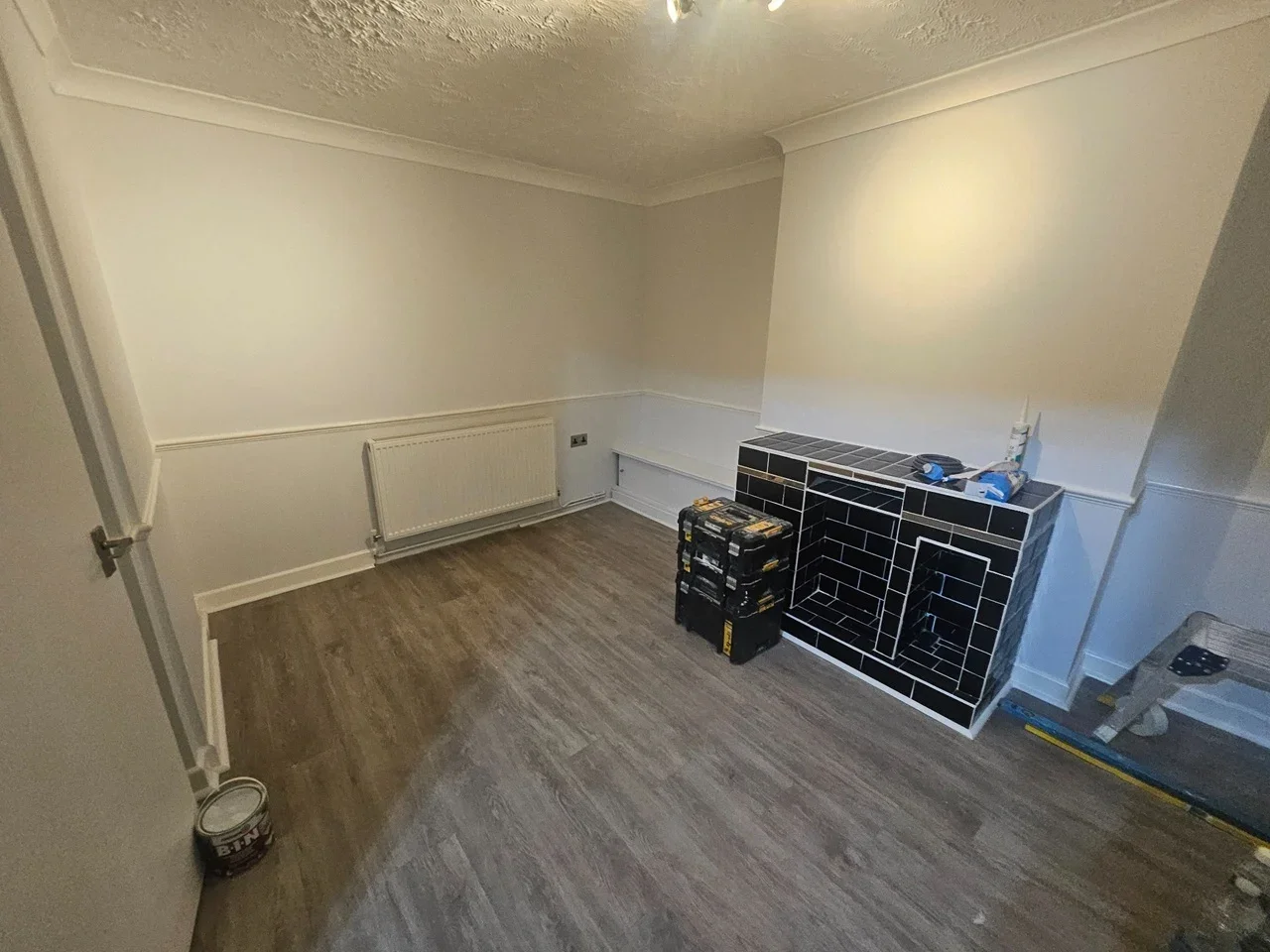 Flat Holme Close in Cheshunt