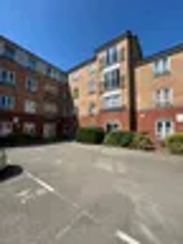Flat Anchor Street in Lincoln