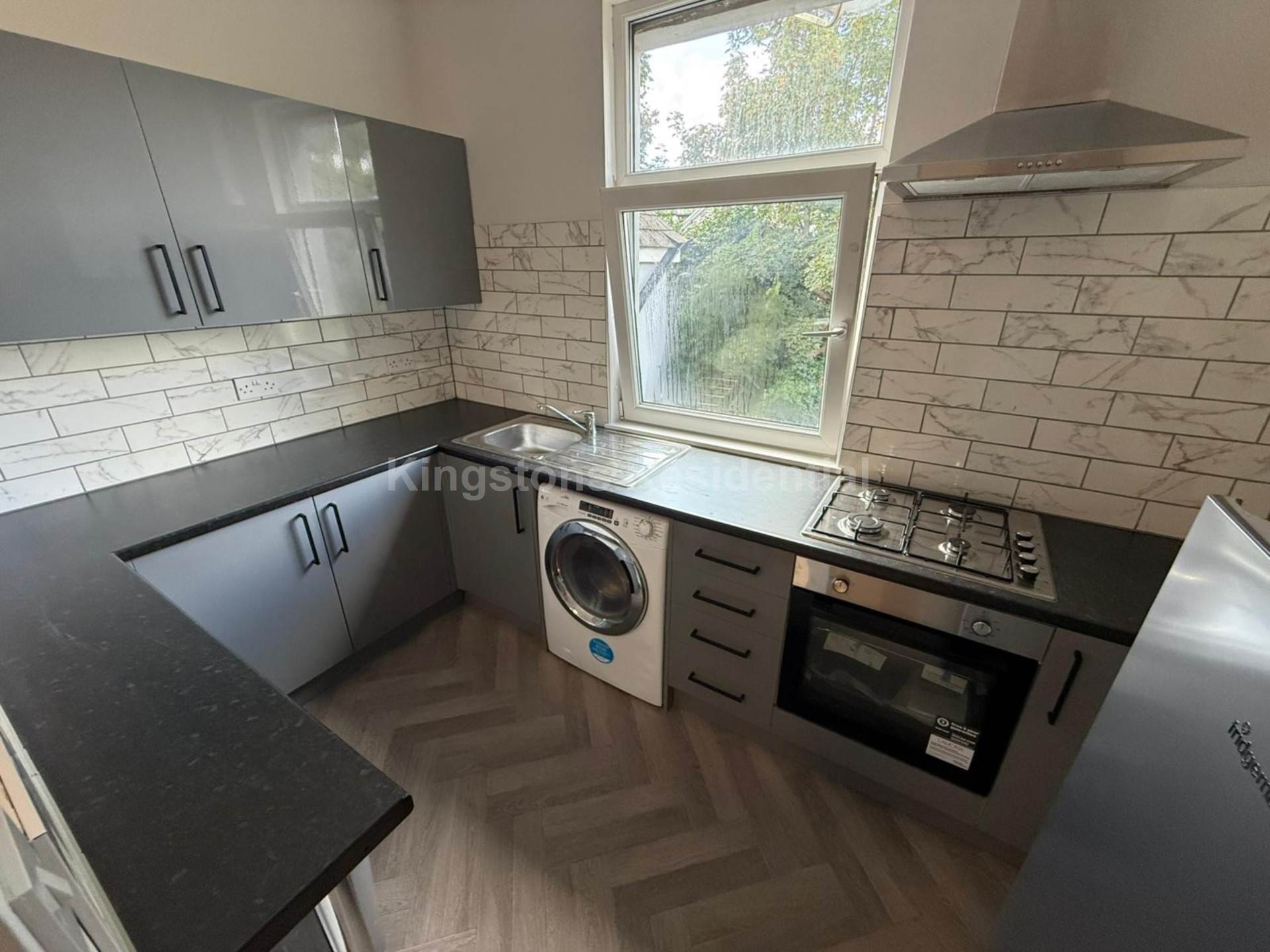 Flat Claude Road in Cardiff