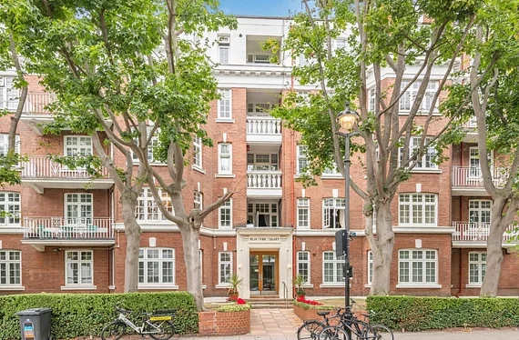Flat St John's Wood Road in City of Westminster