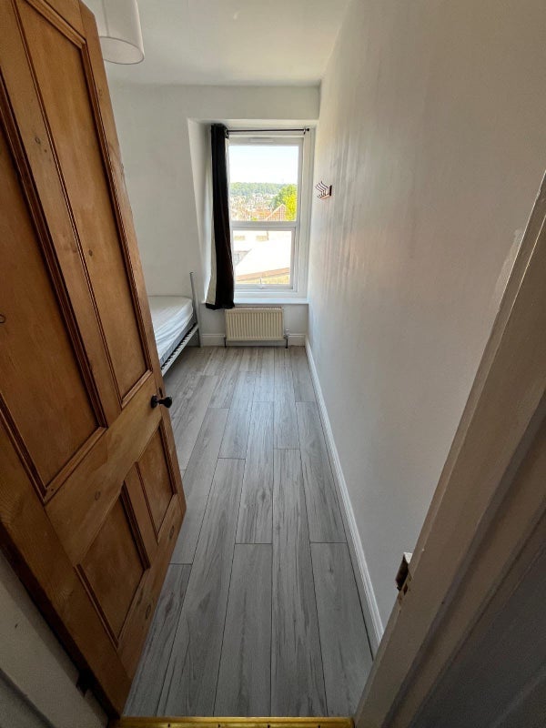 Room Camden Terrace in Weston-super-Mare