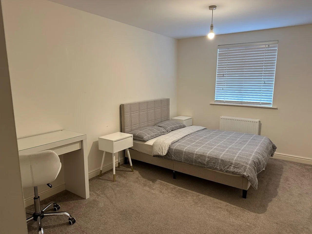 Room Cockram Road in Watford