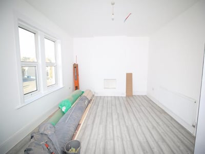 Flat Balfour Road in Greater London
