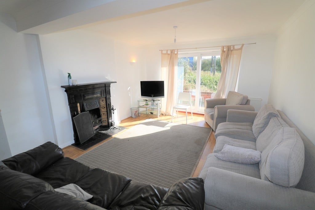Flat Elmstead Road in Colchester