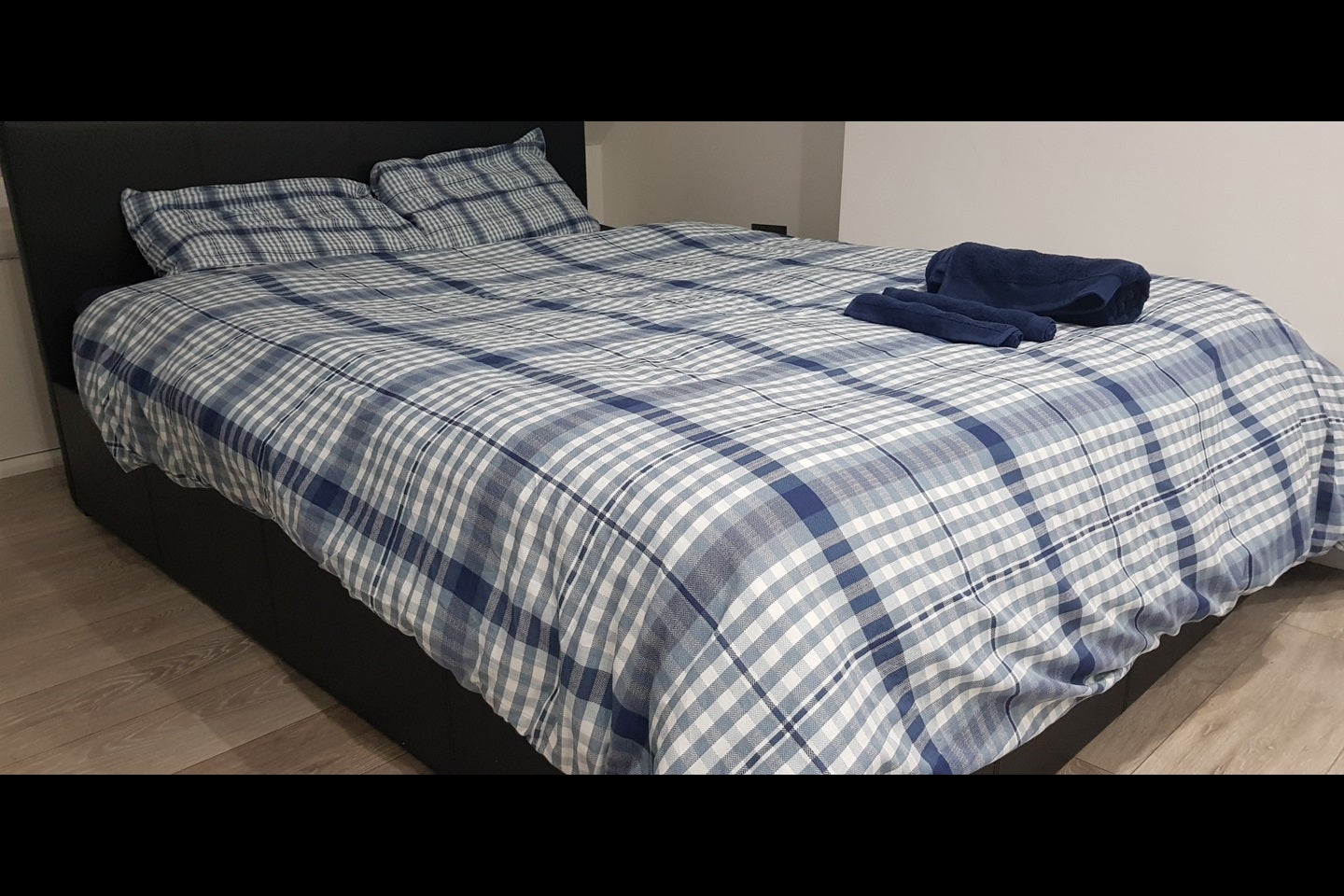 Room Worton Road in Greater London