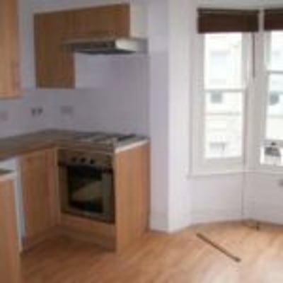 Room Western Road in Hove