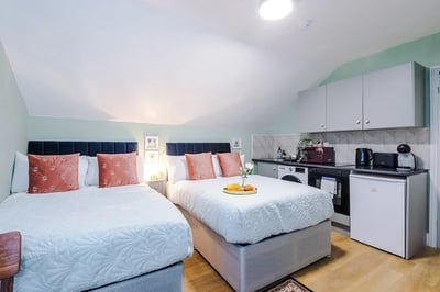 Room Park Drive in Royal Leamington Spa