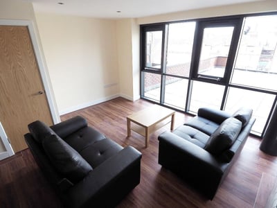 Flat Fitzwilliam Street in Sheffield
