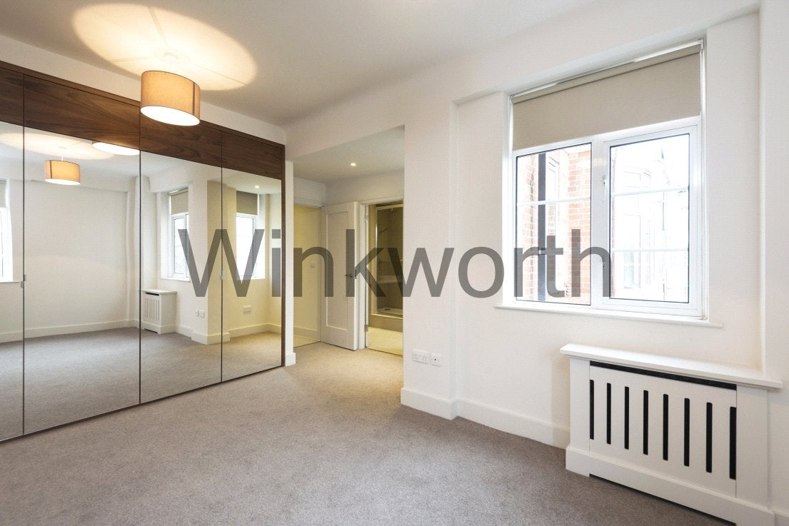 Flat Barbara Brosnan Court in City of Westminster