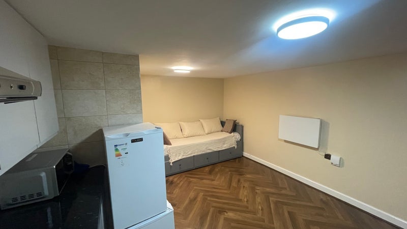 Flat Cotterills Meadow in Birmingham