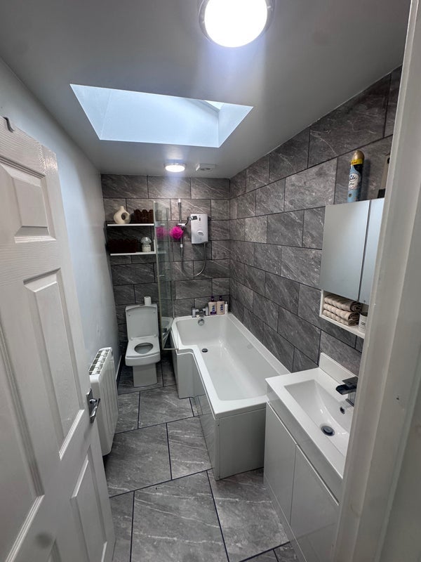 Flat Butterfield Close in Bristol