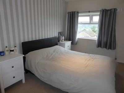 House Brownhill Close in Kirklees