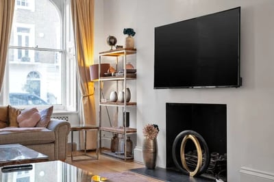 Flat Lower Belgrave Street in City of Westminster