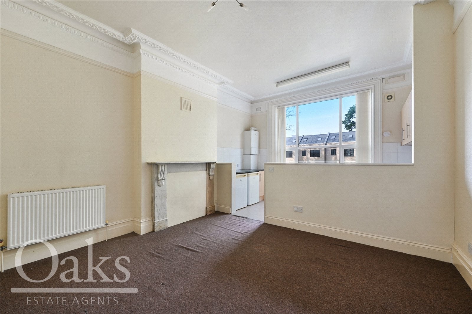 Flat Canning Road in Greater London