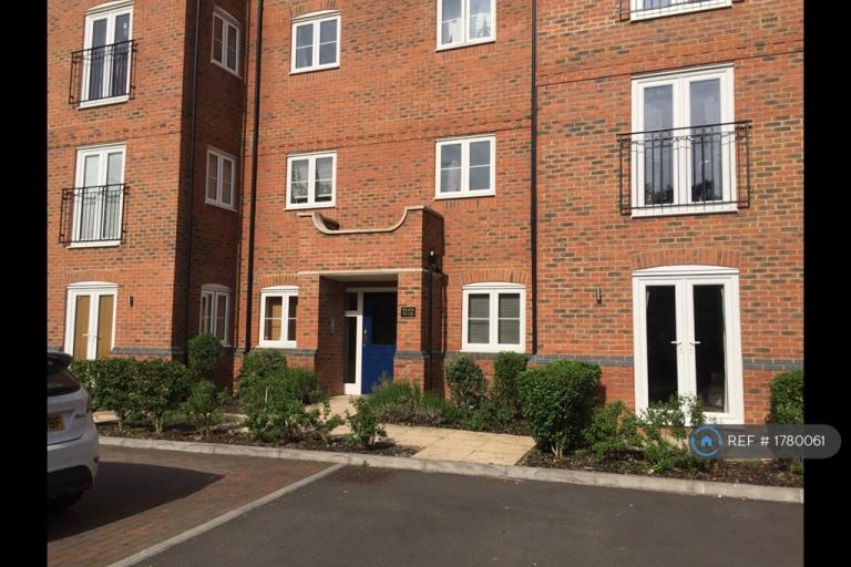 Flat Leighton Road in Leighton Buzzard