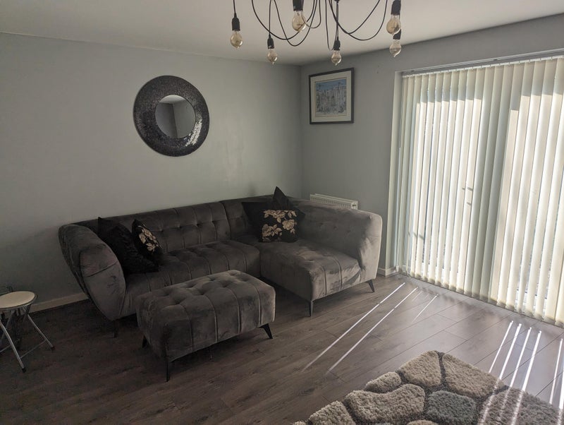 Room Rowan Tree Road in Oldham