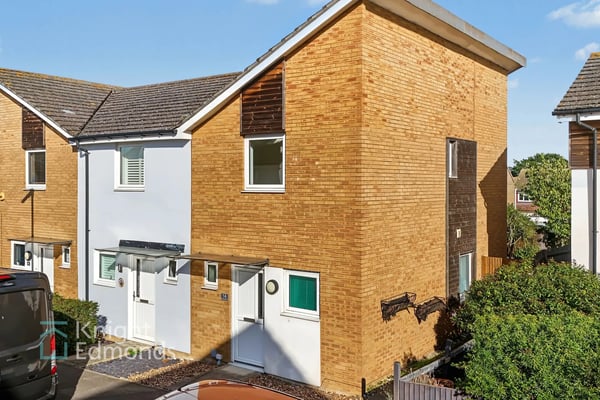 House Olympia Way in Canterbury