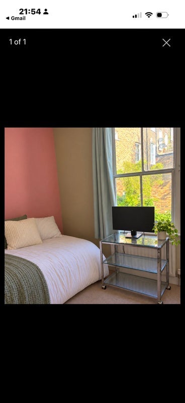 Room Vespan Road in Greater London