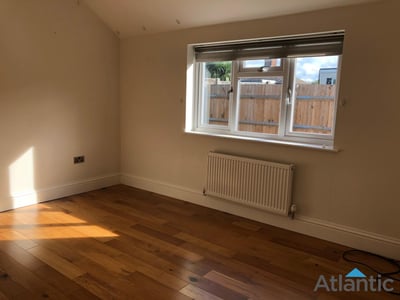 House Cuffley Hill in Cheshunt