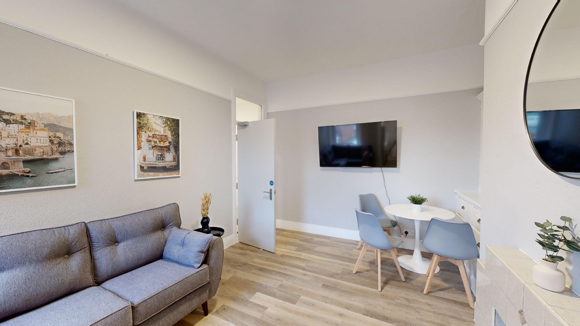 Room Cartington Terrace in Newcastle upon Tyne
