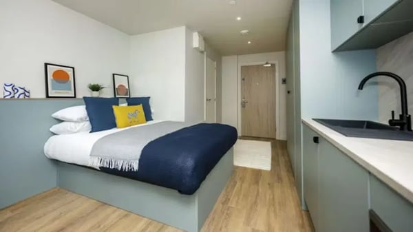 Room Alfreton Road in Nottingham