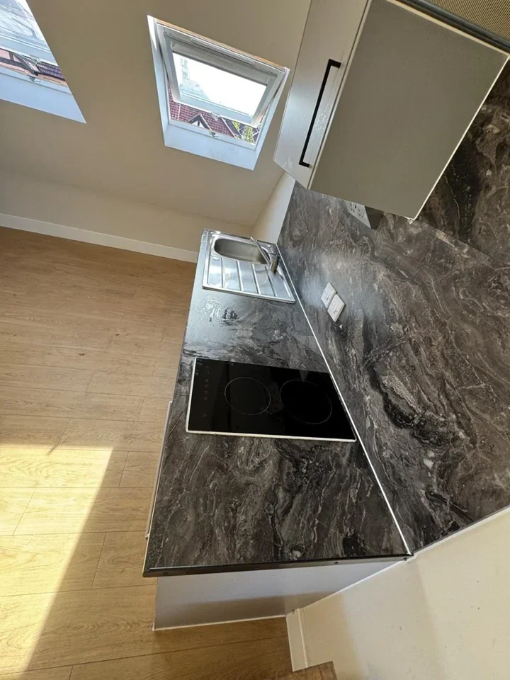 Flat Beechmount Avenue in Greater London