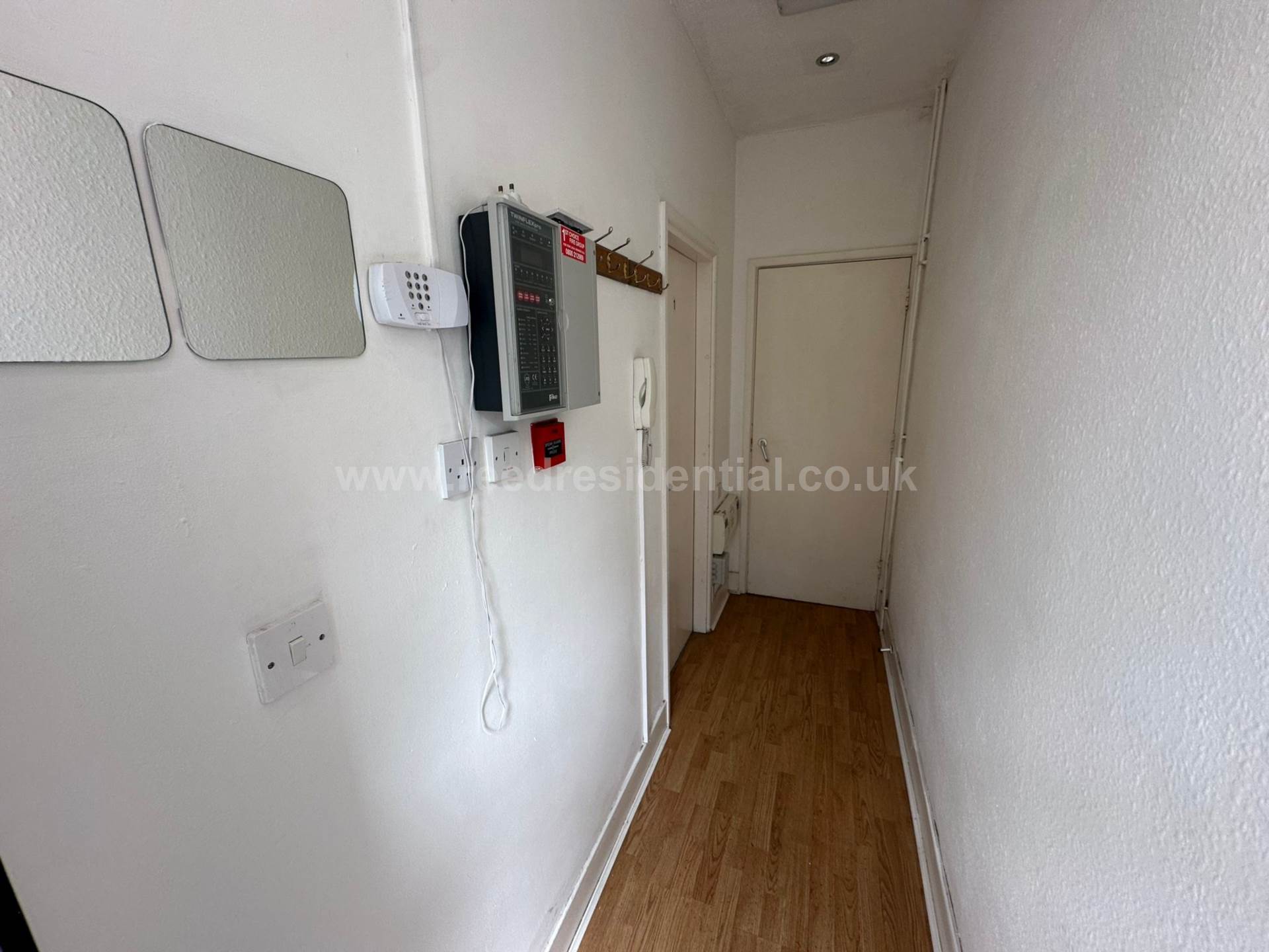 Room Frederick Grove in Nottingham