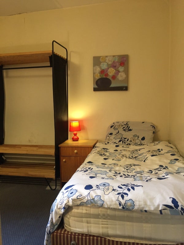 Room Edgware Road in City of Westminster