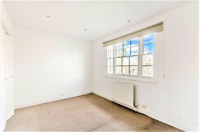 Flat Estate Road in Greater London