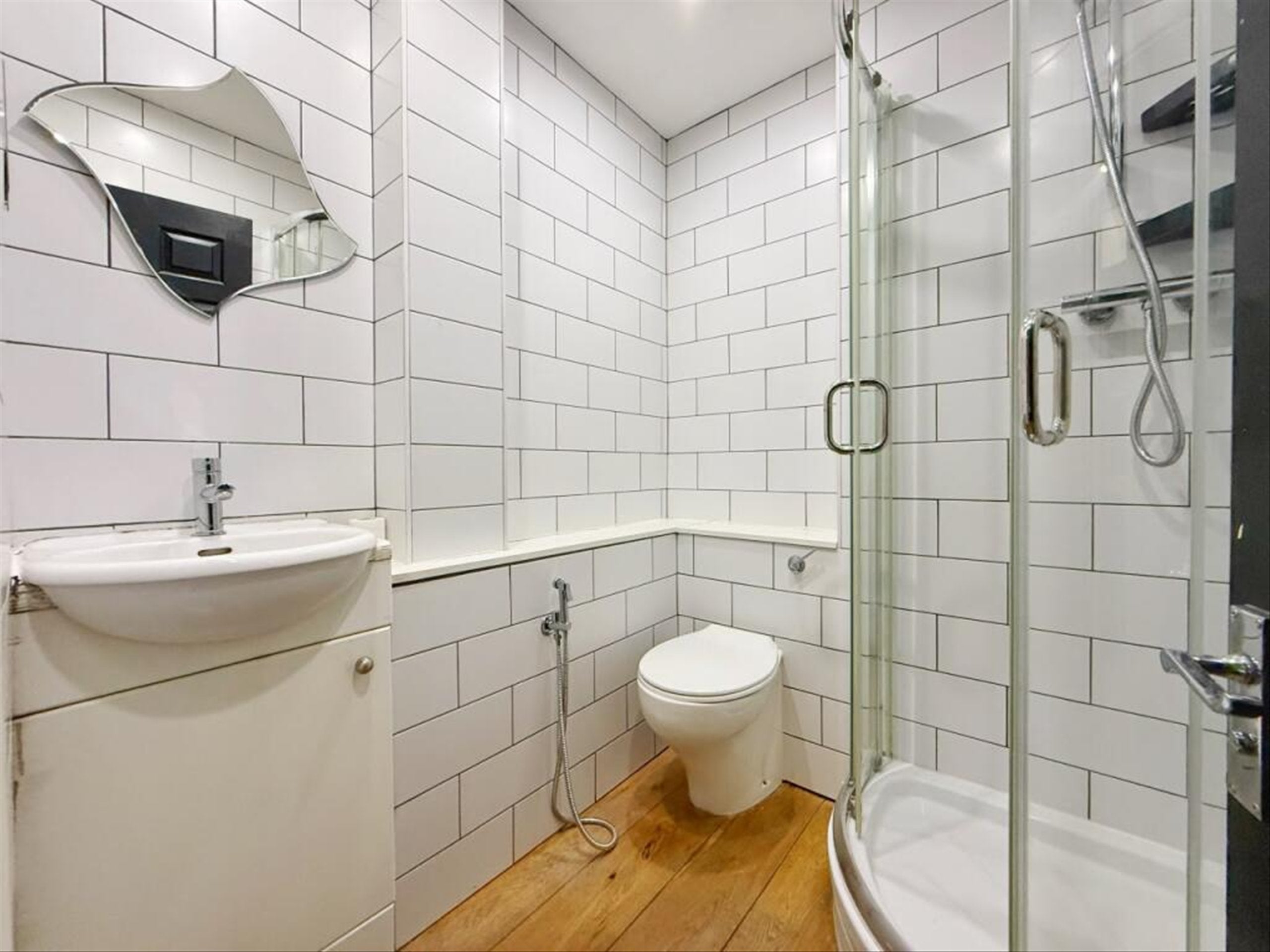 Flat Montrose Court in City of Westminster