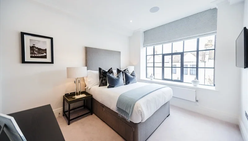 Flat Rainville Road in Greater London