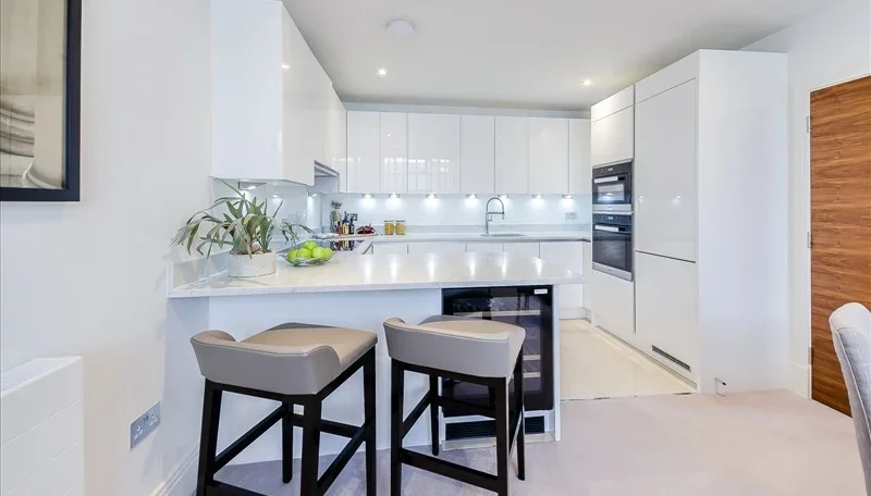 Flat Rainville Road in Greater London
