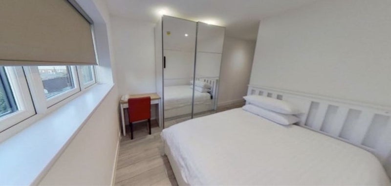 Room Alloa Road in Greater London