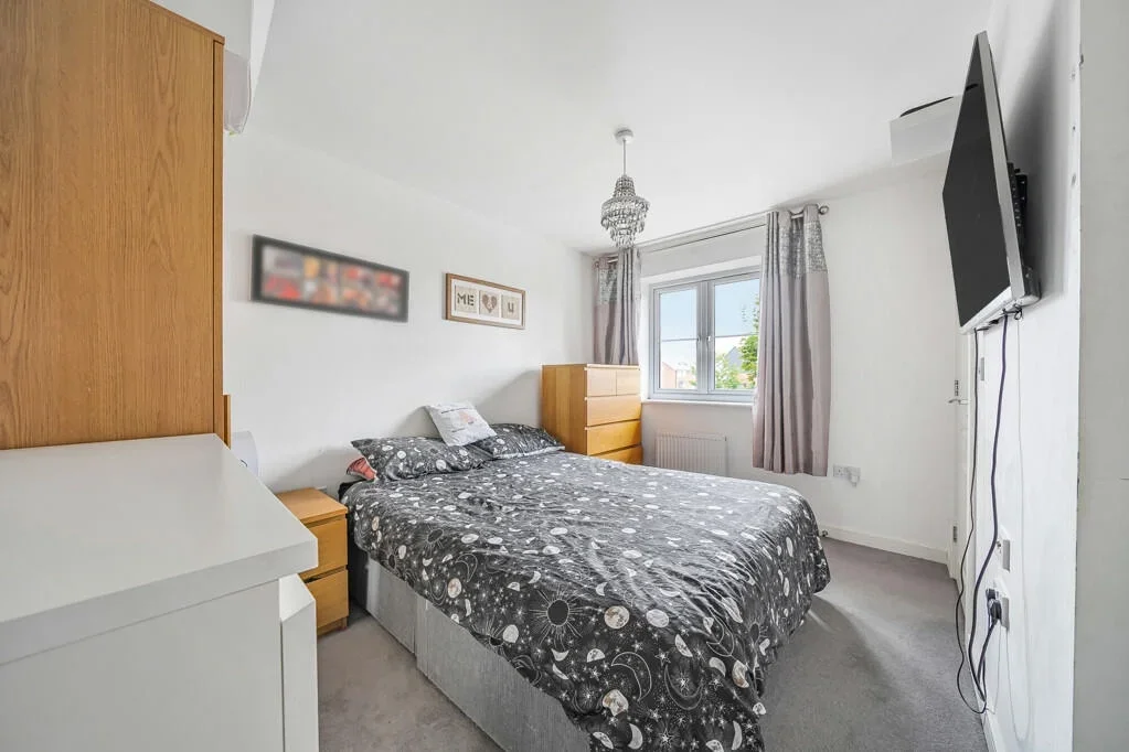 Room Lodding Salts Road in Gravesham
