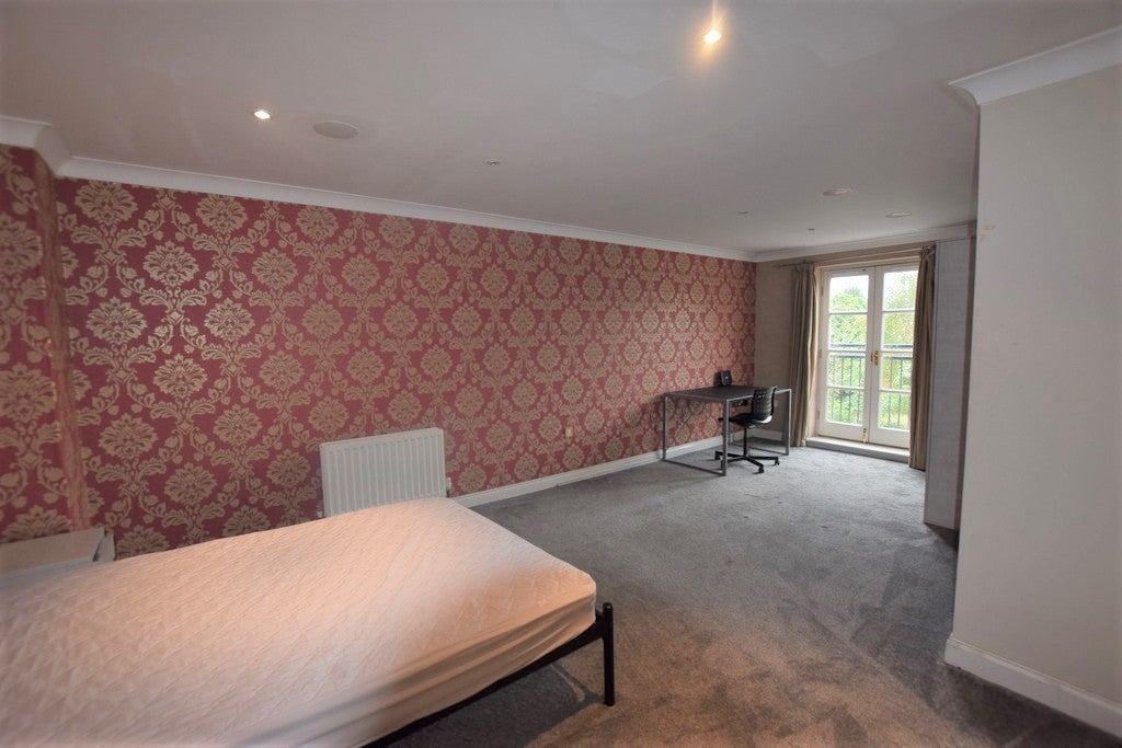 Room Albany Gardens in Colchester