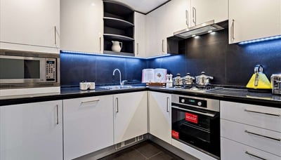 Flat Trinidad Street in Greater London