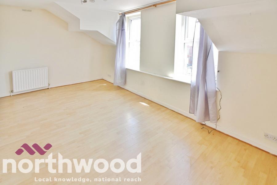 Flat Knowsley Road in Southport