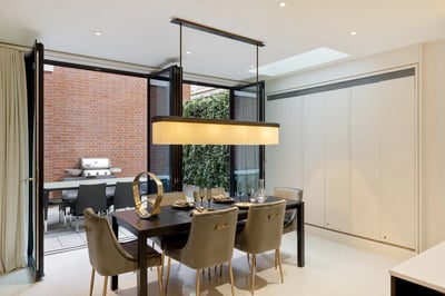 House Dovehouse Street in Greater London