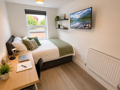 Flat Colwick Road in Nottingham