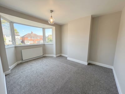 House Tedbury Crescent in Birmingham