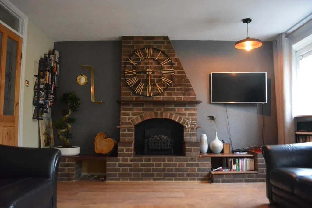 House Ivy Road in Greater London